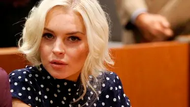 Lohan ordered back to jail