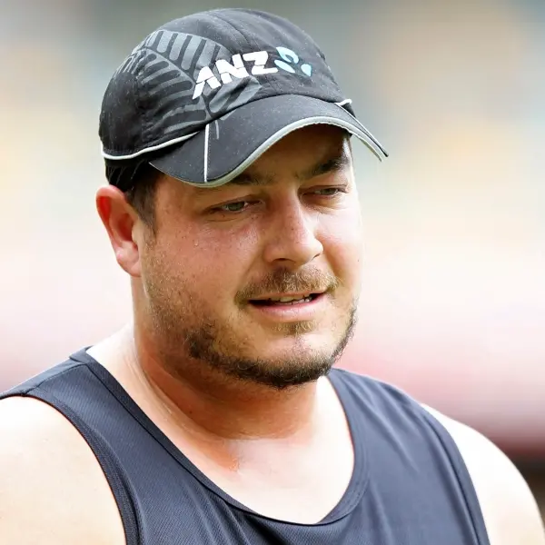 Cricket: Stressed Ryder takes break from game