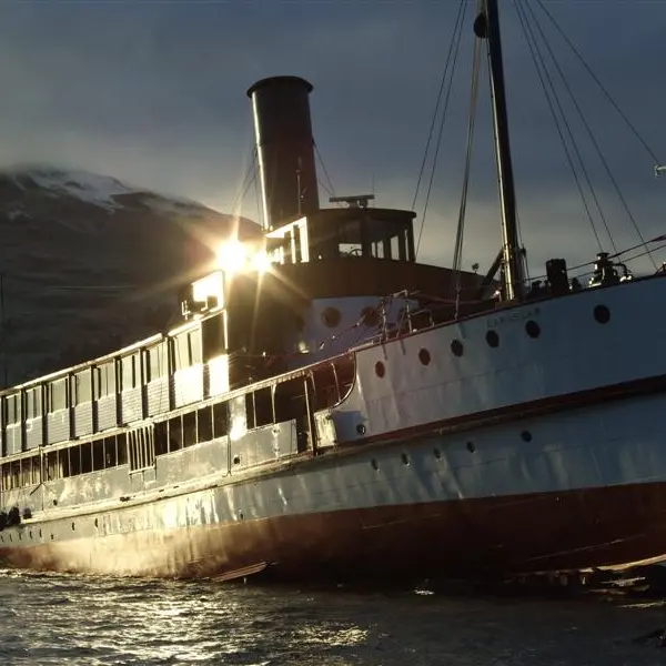Praise for 'extraordinary' Earnslaw overhaul