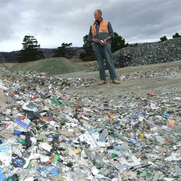 Glass mountain encourages rethink