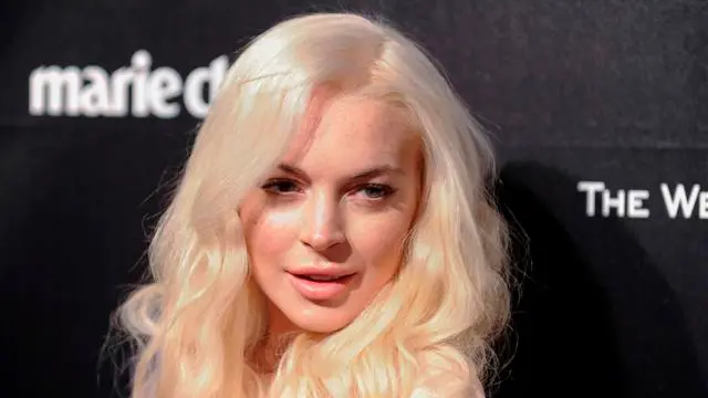 Lindsay Lohan arrested for hitting pedestrian