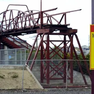 Pedestrians ‘risk their lives' crossing railway line illegally