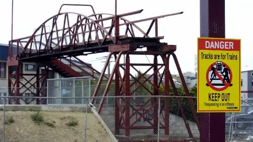 Pedestrians ‘risk their lives' crossing railway line illegally