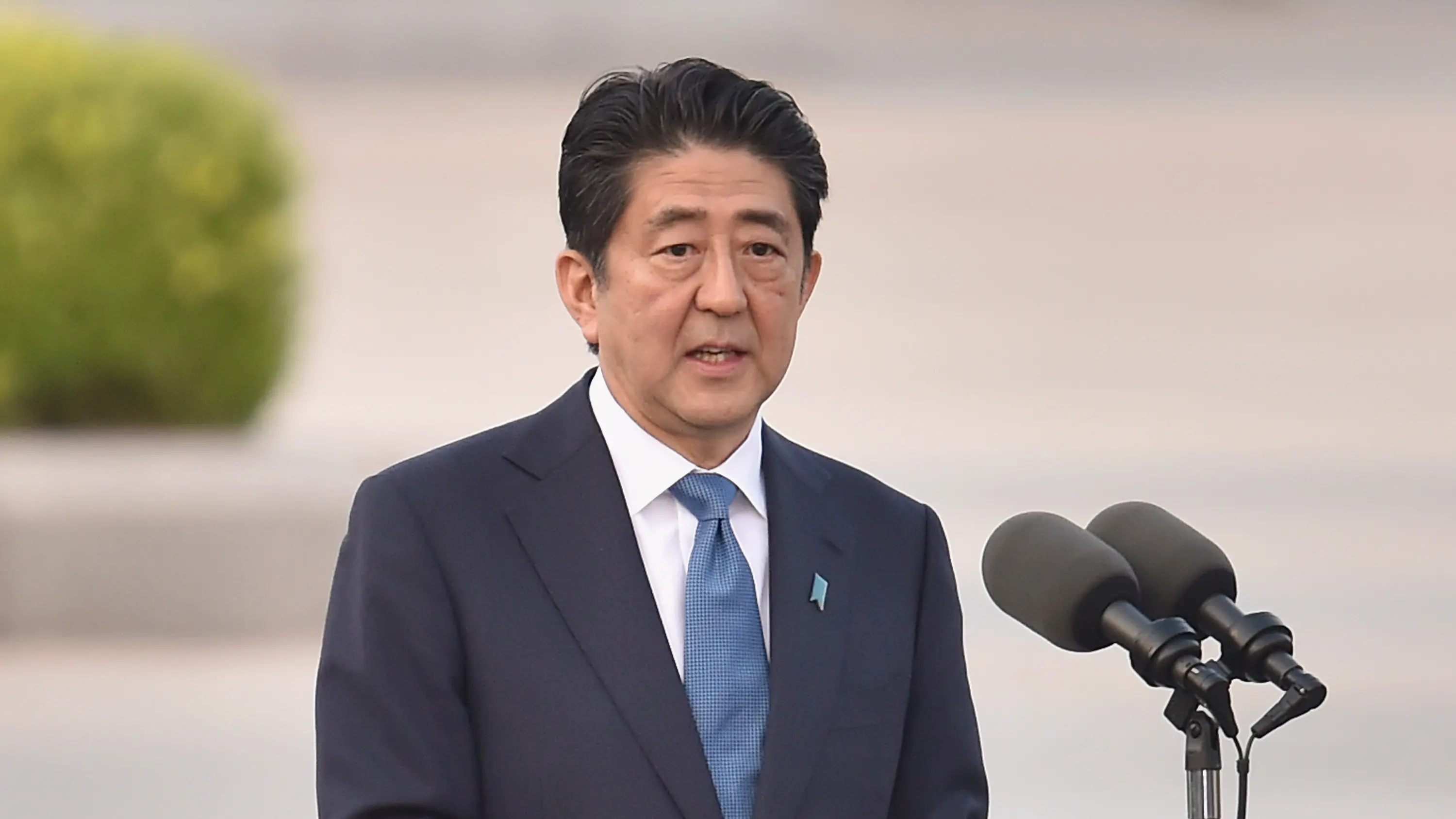 Japanese PM Abe announces resignation