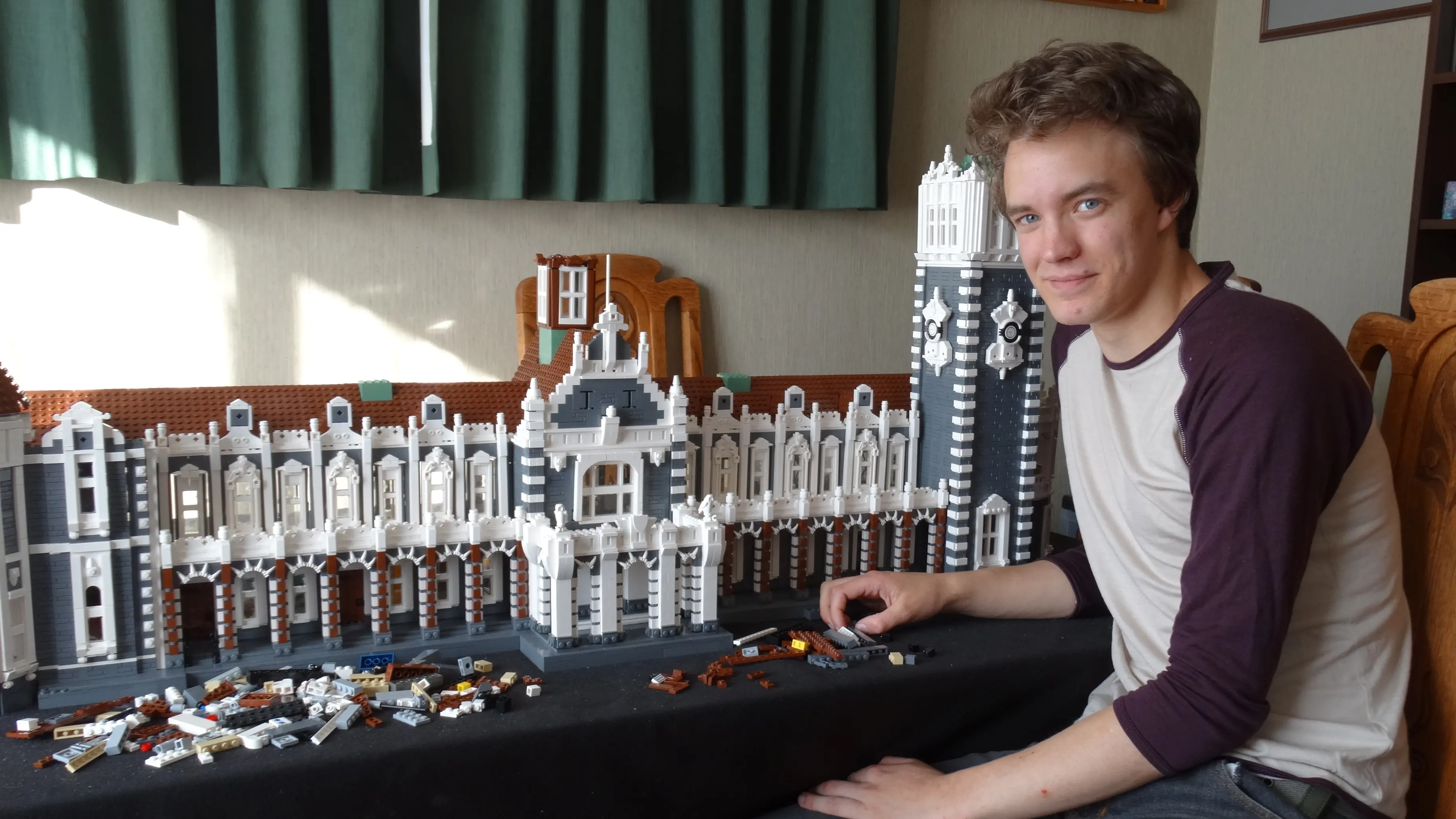 Model station a labour of Lego