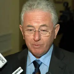 Tax cuts debate heats before budget