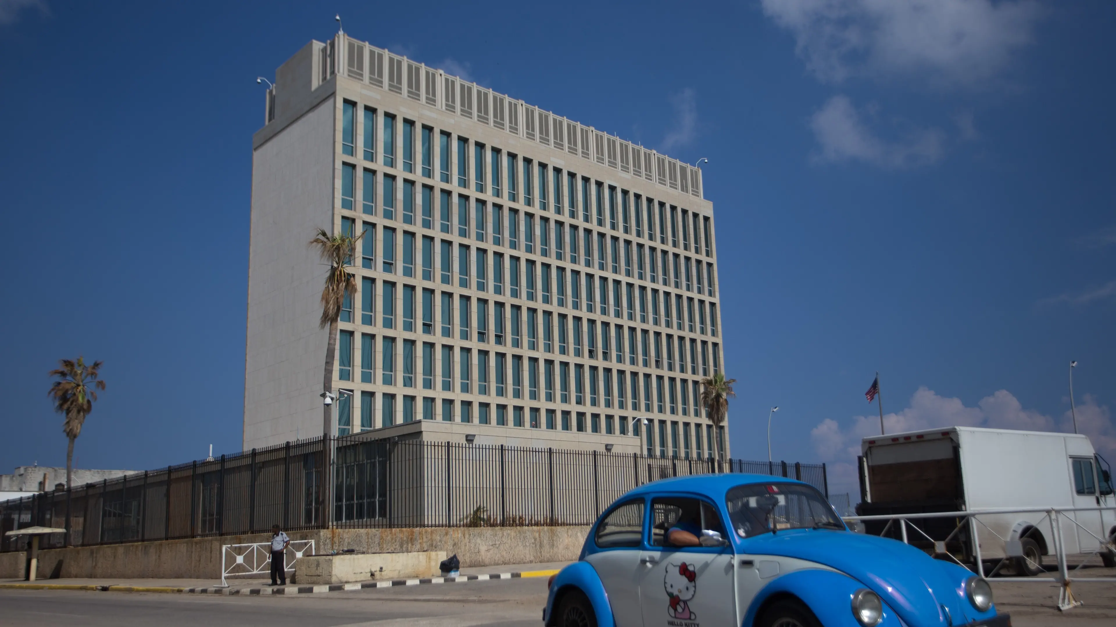 U.S. cuts staff in Cuba over mysterious injuries