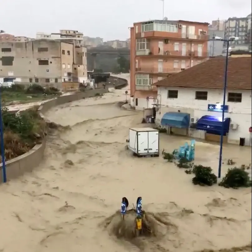 Italian storms wipe out two families, death toll rises