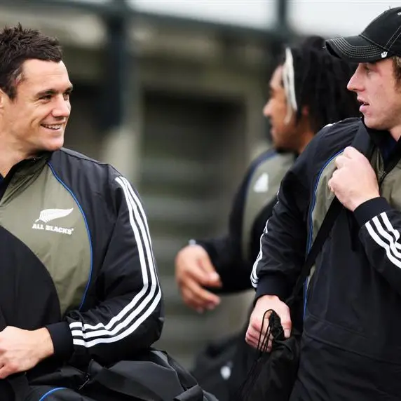 Rugby: Carter here for 2011 cup