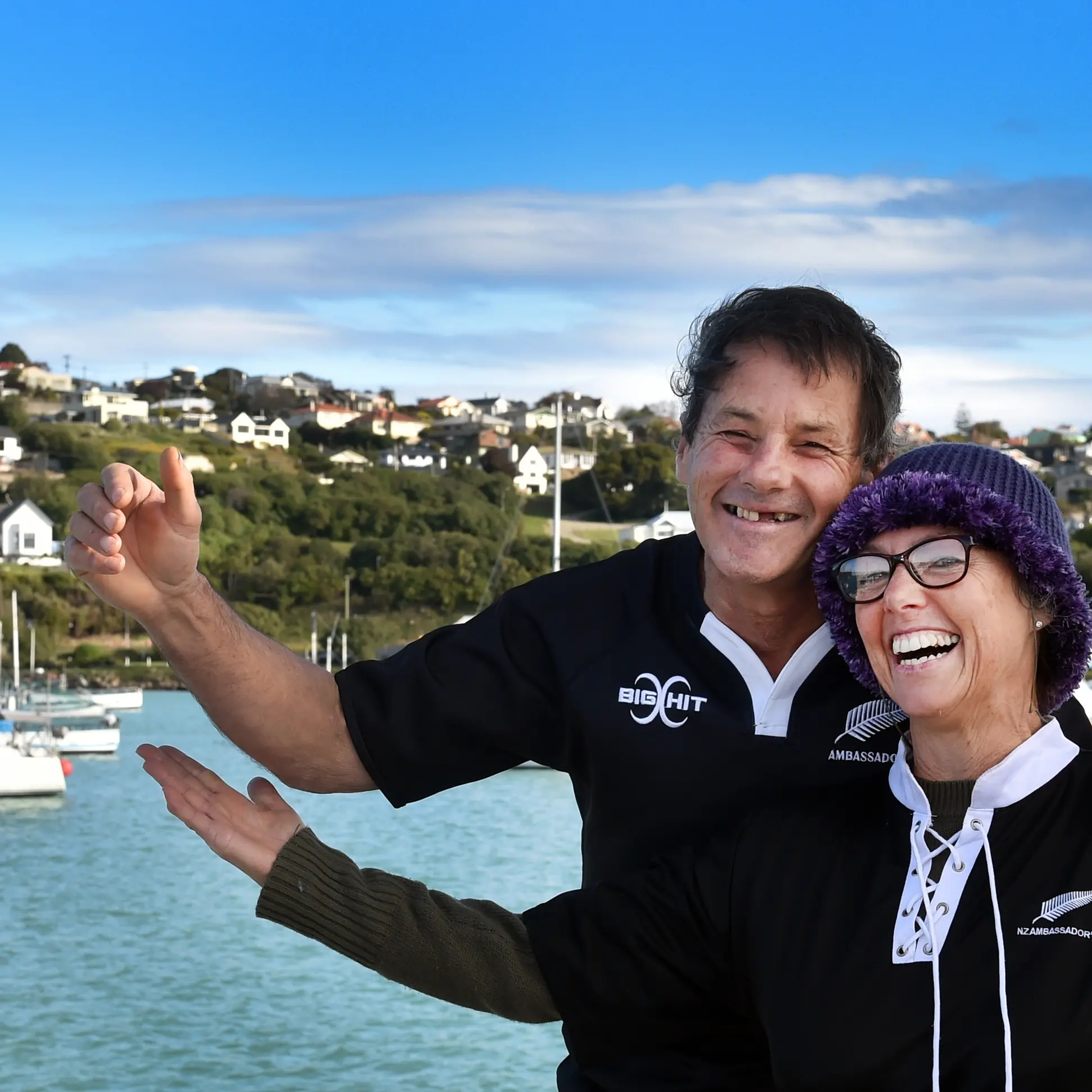 Kindness warms moored Aussie pair