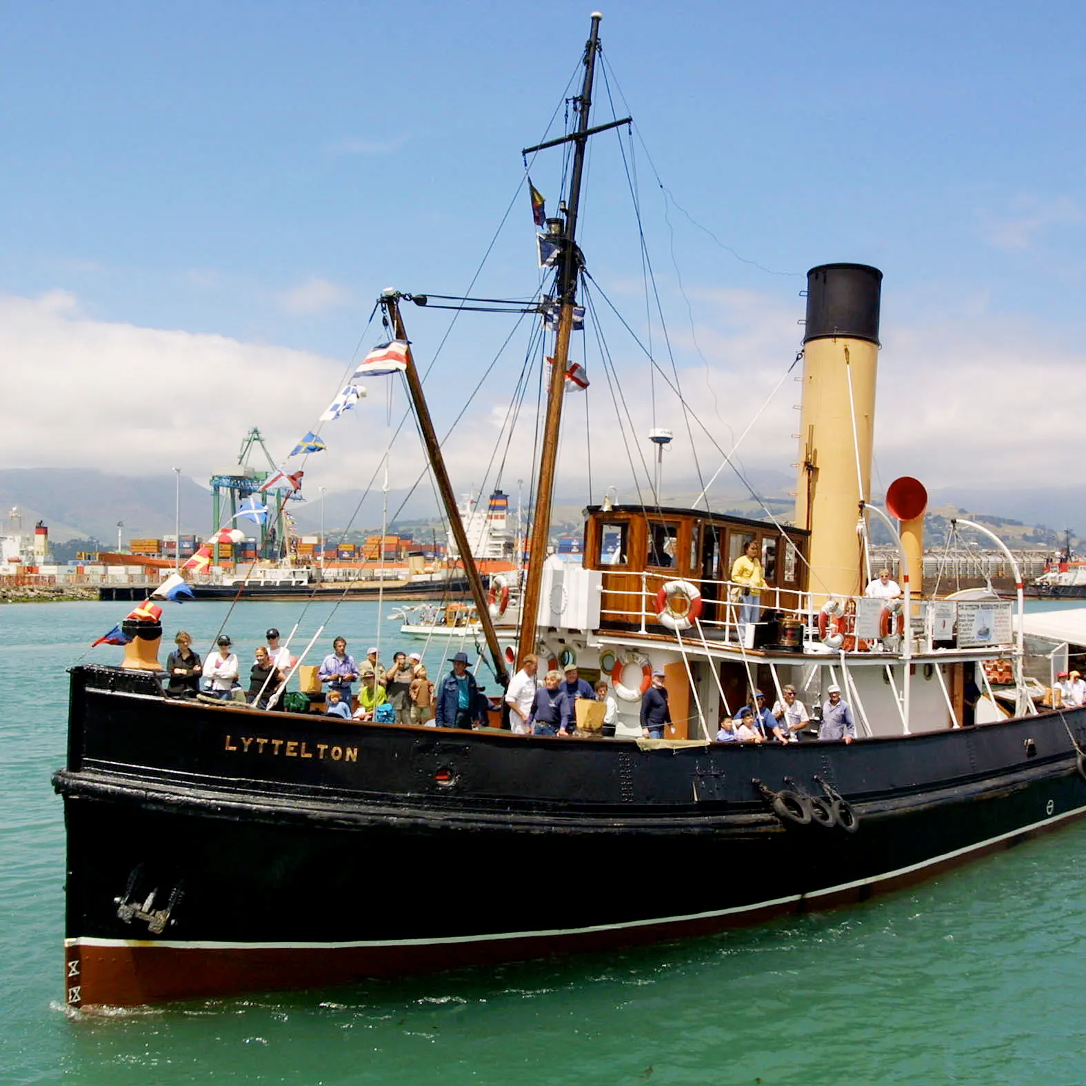 Iconic Lyttelton tug boat 'banished' to cruise ship berth