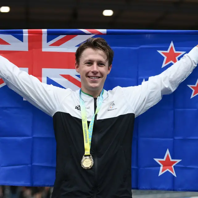 Southland's Strong sprints to cycling gold