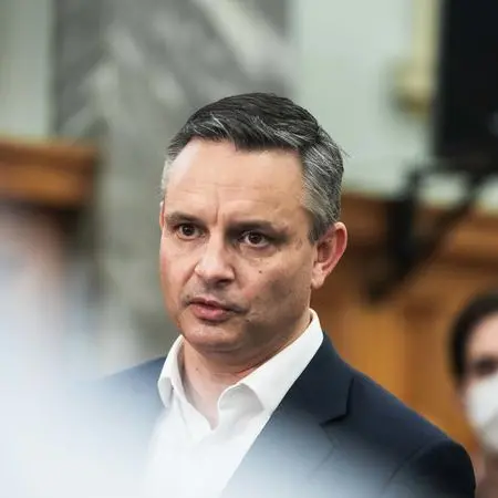 National, Greens back carbon dividend