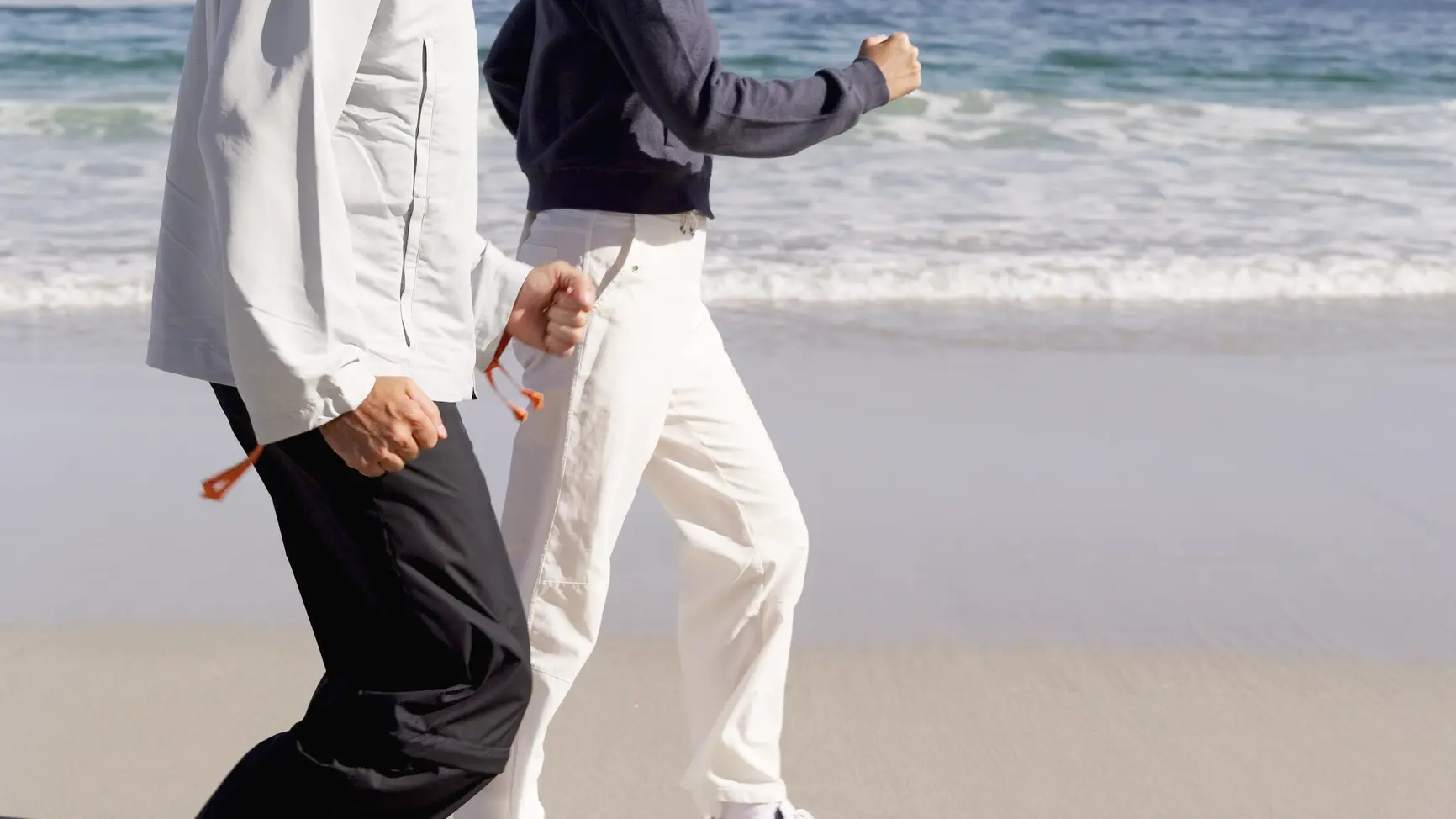 From soft to hard: Sand walking
