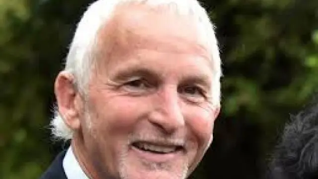 Councillors debate public-excluded meetings