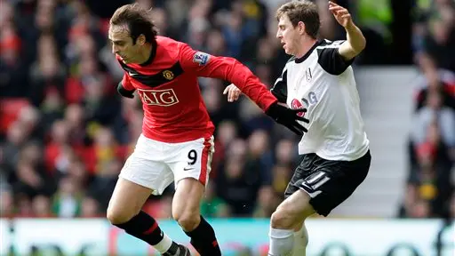 Football: Rampant Rooney puts Man Utd back on top