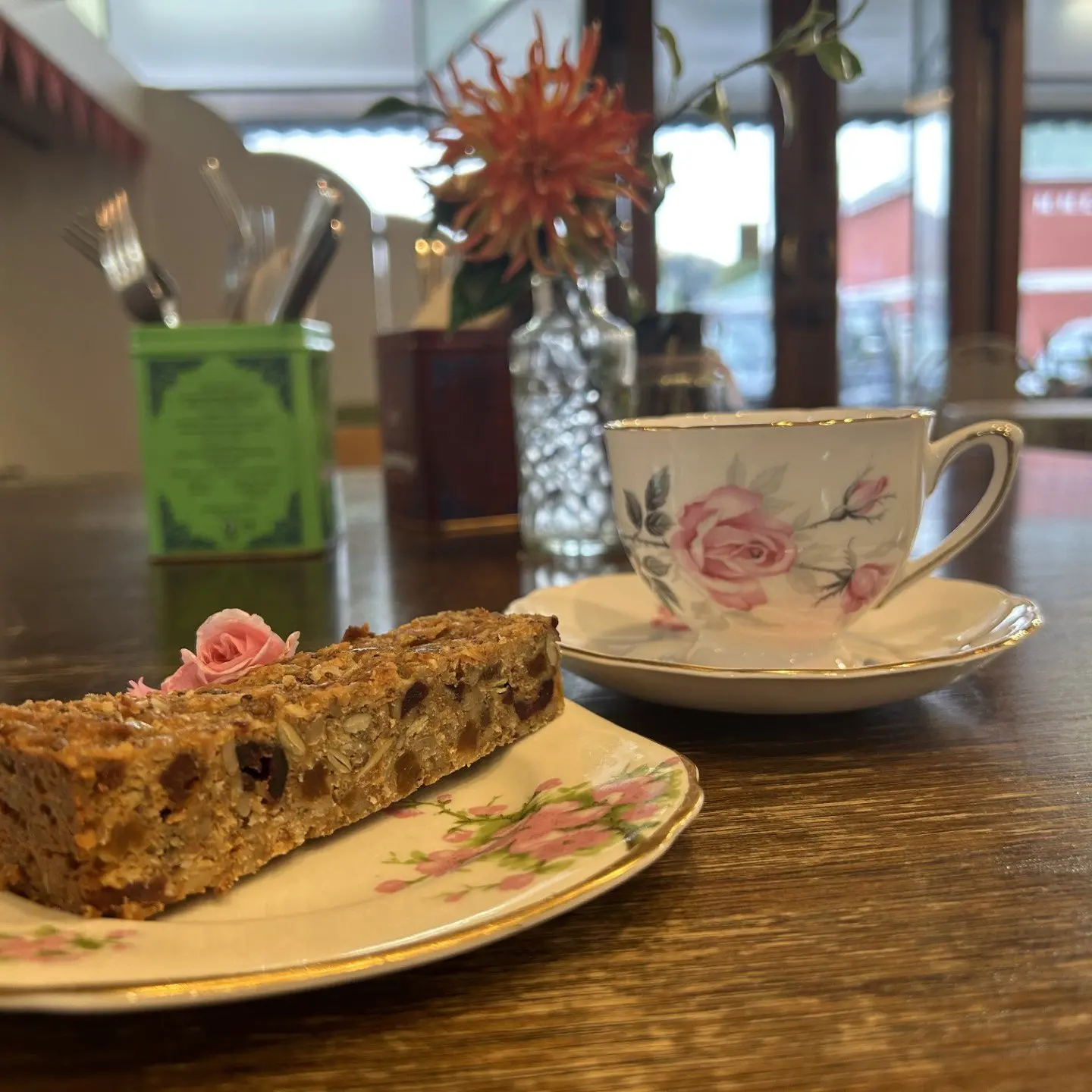Muesli slice