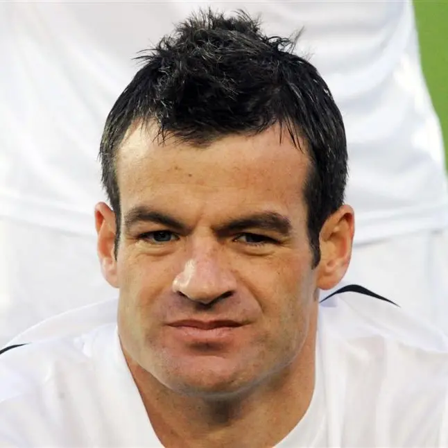 Football: Nelsen tips England to go all the way