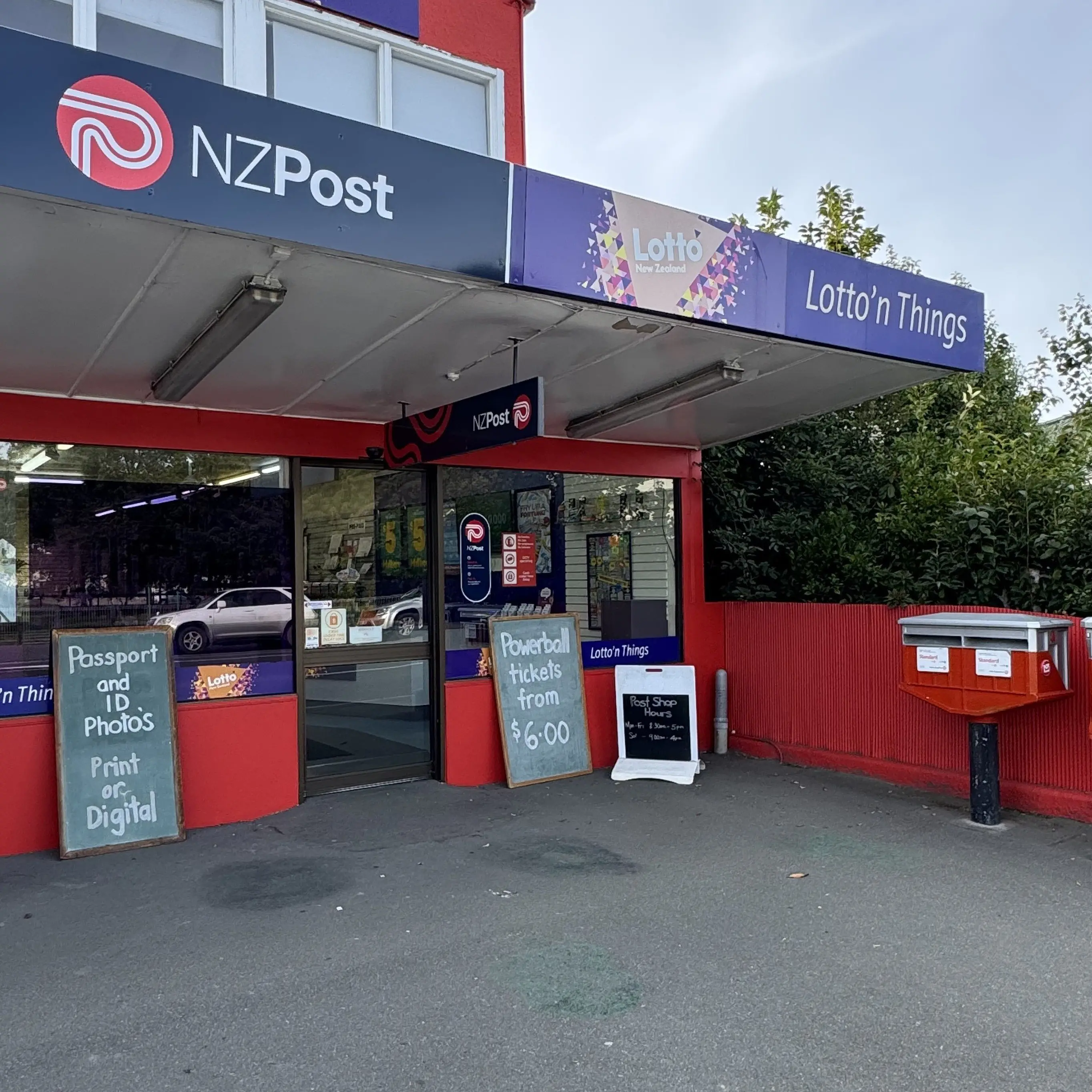 Petition launched to save post shop