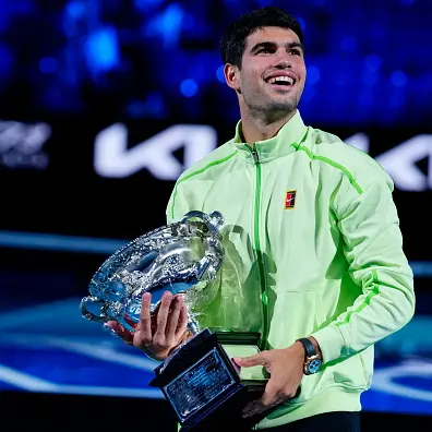 Alcaraz wins to complete career grand slam