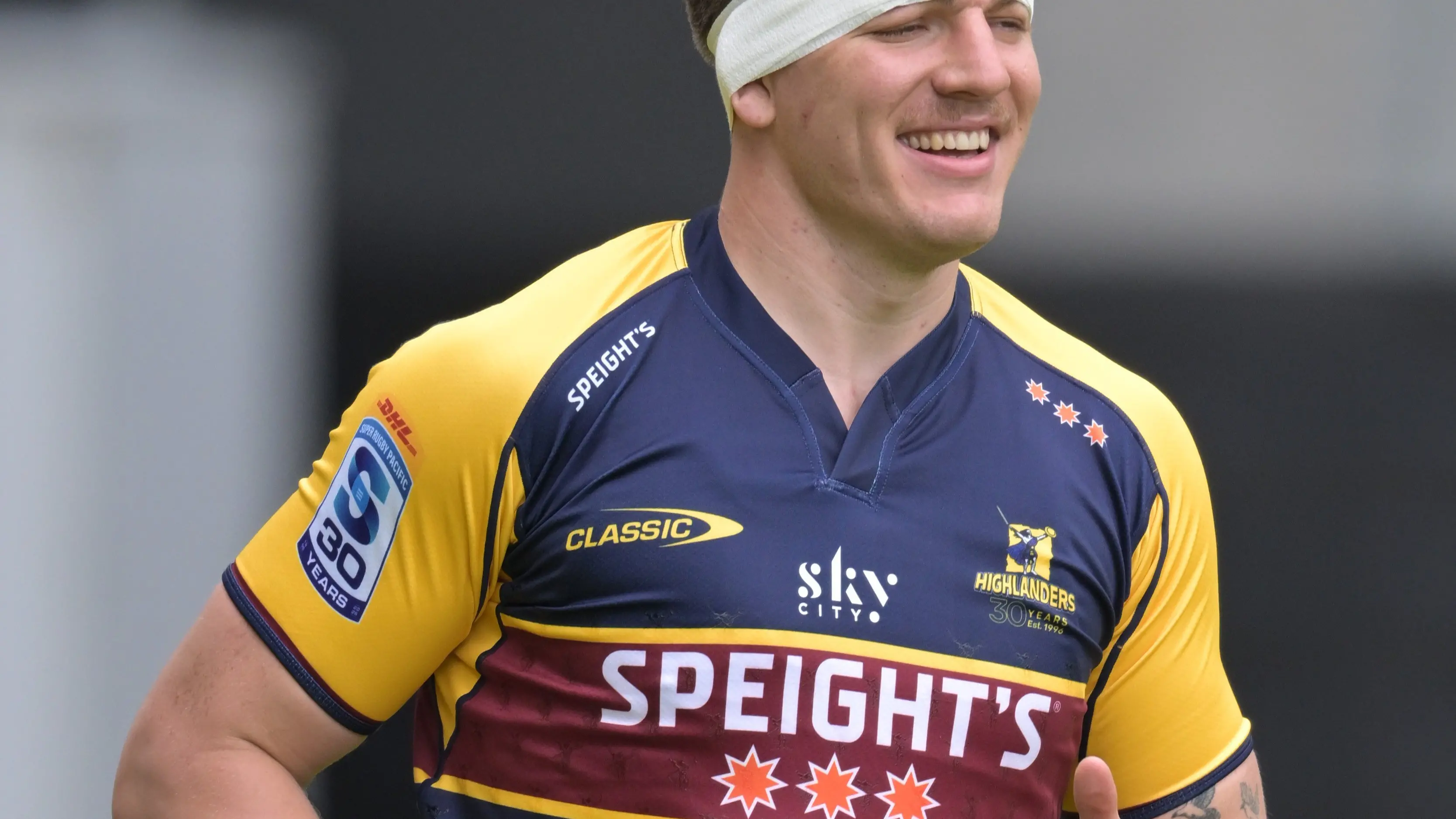 Super Rugby: Holland looking forward to 'fast footy'