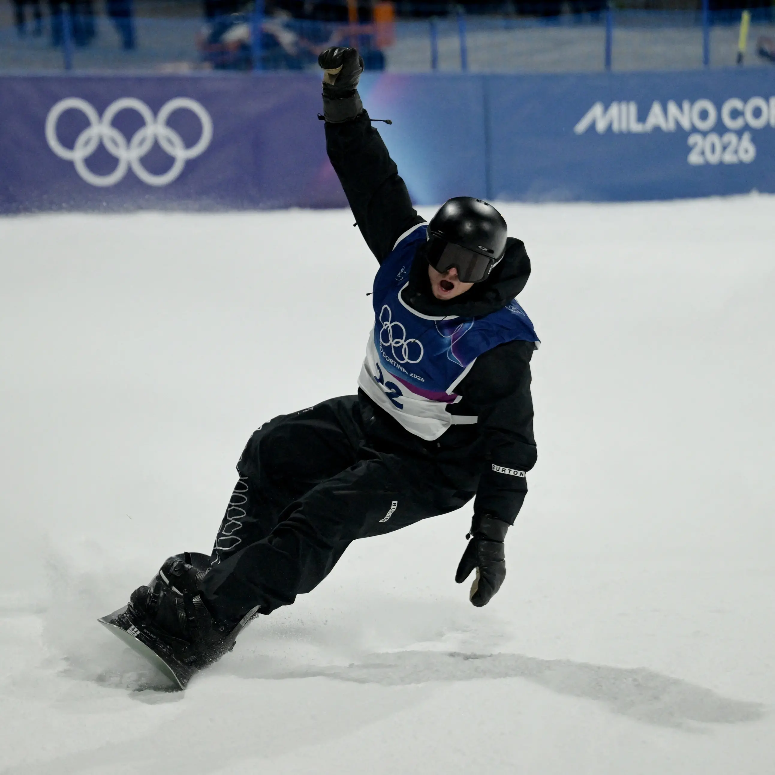 Kiwi snowboarders off to flying start