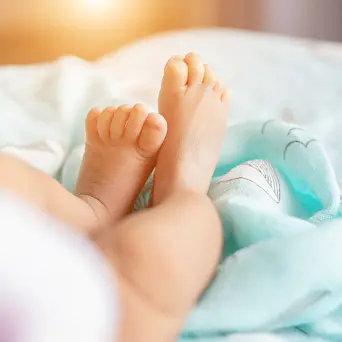 NZ man wins Family Court order to adopt own surrogate son