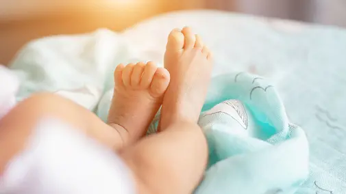 NZ man wins Family Court order to adopt own surrogate son