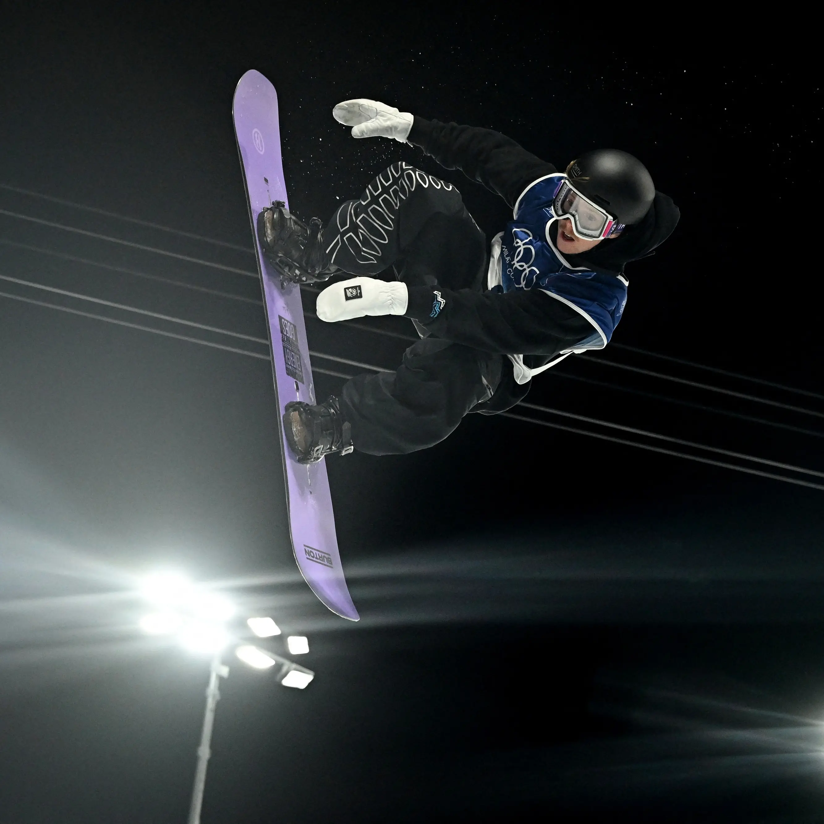 Wānaka snowboarder soars into halfpipe final