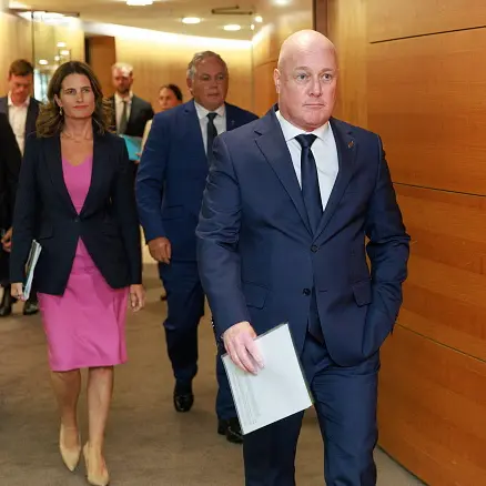Global Insight: Govt urged to show international leadership