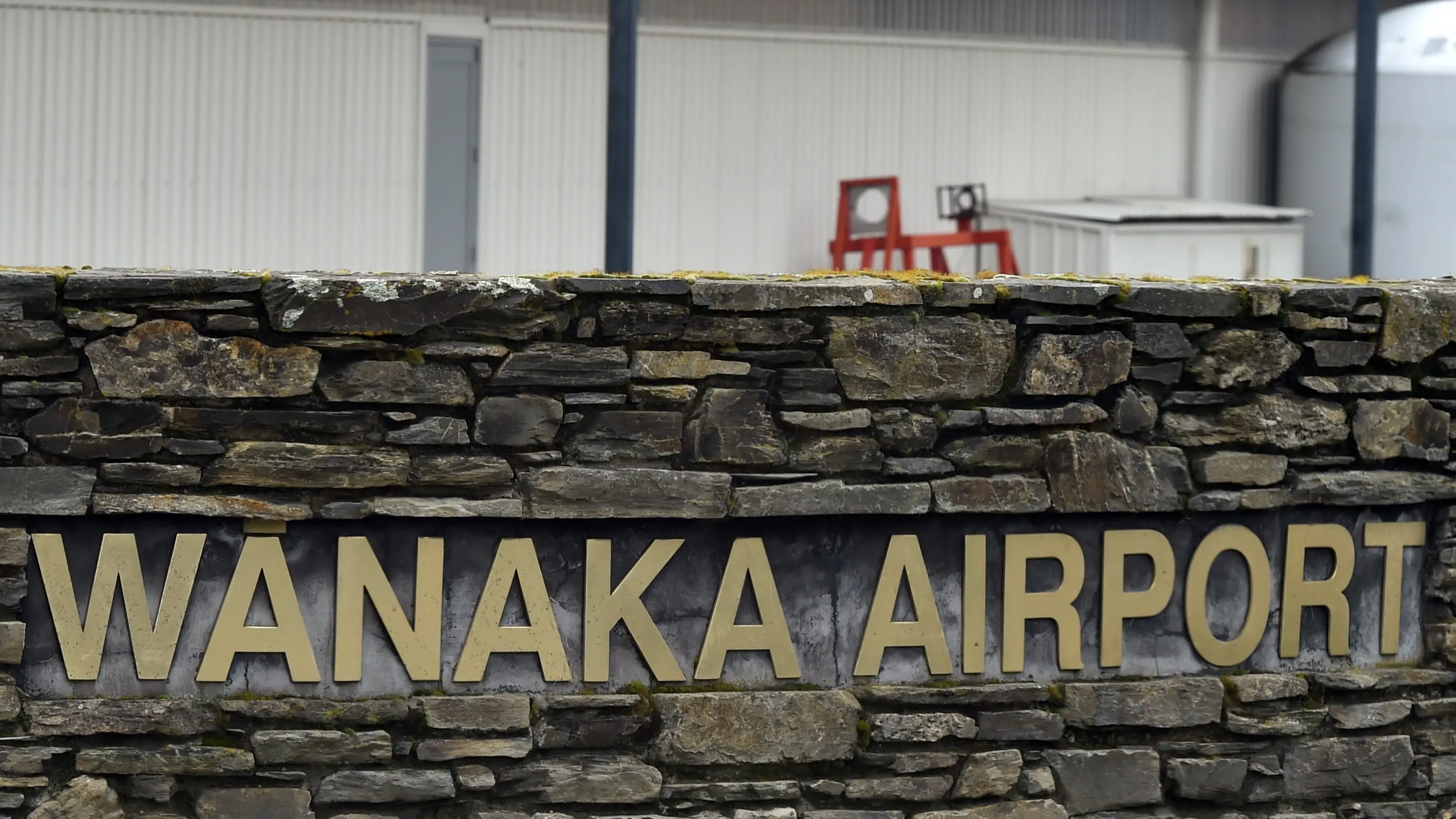 $250k Wānaka Airport survey draws criticism
