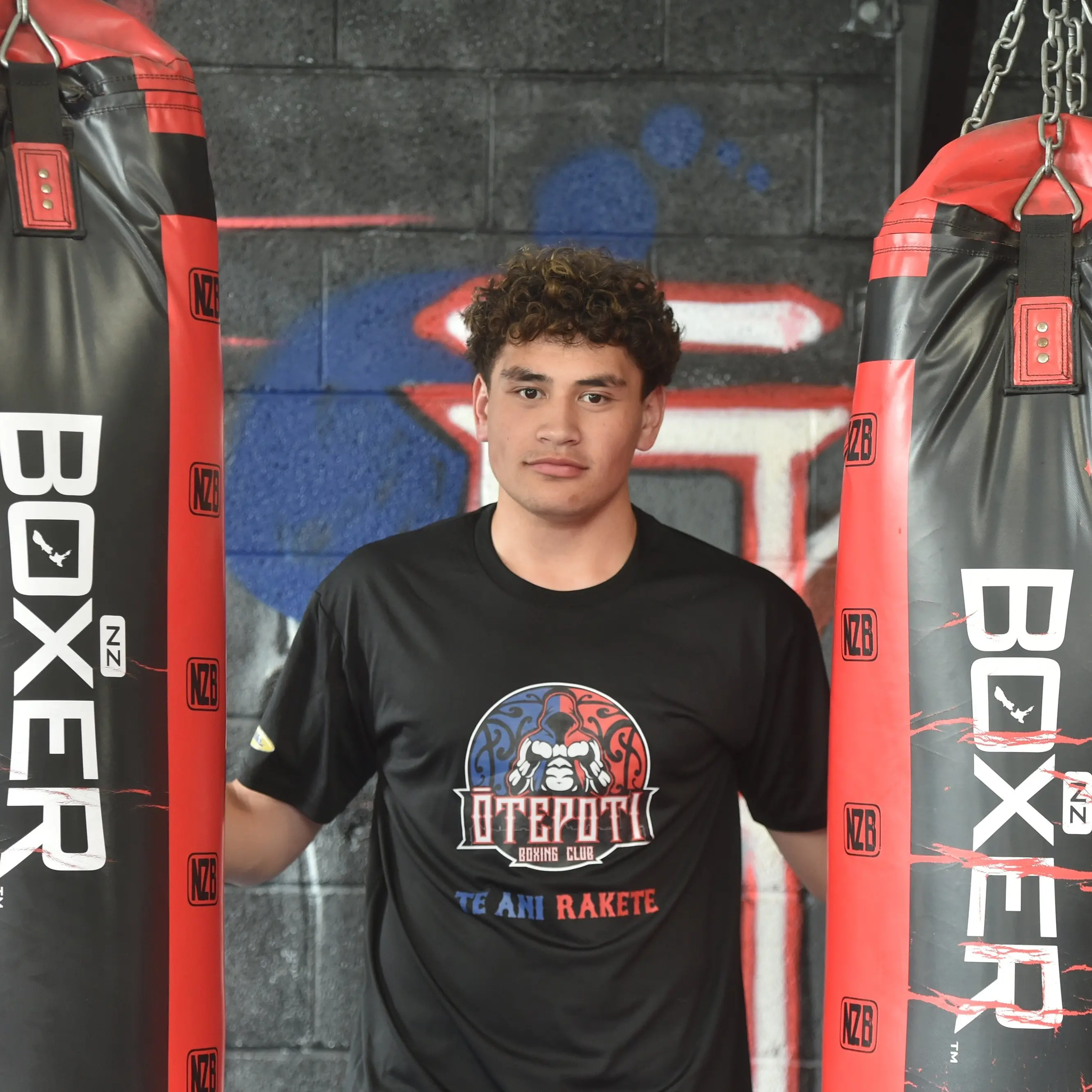 Dunedin pugilist off to Bangkok