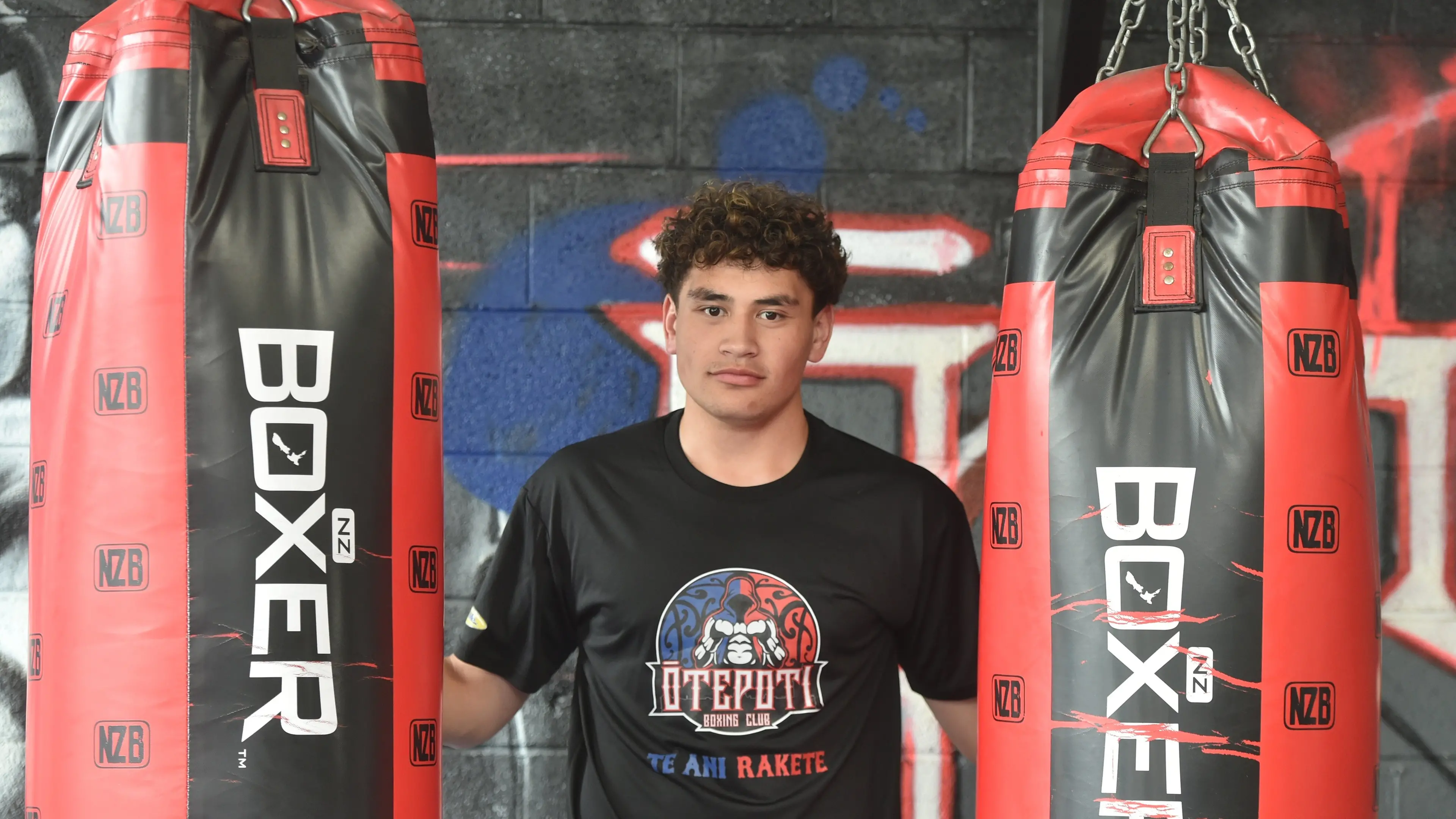 Dunedin pugilist off to Bangkok