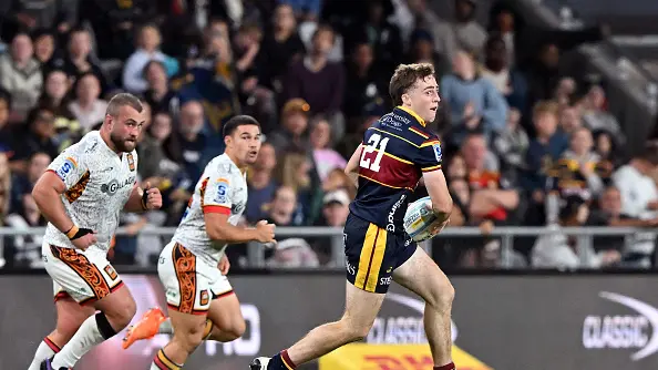 Lennox to start at halfback against Reds