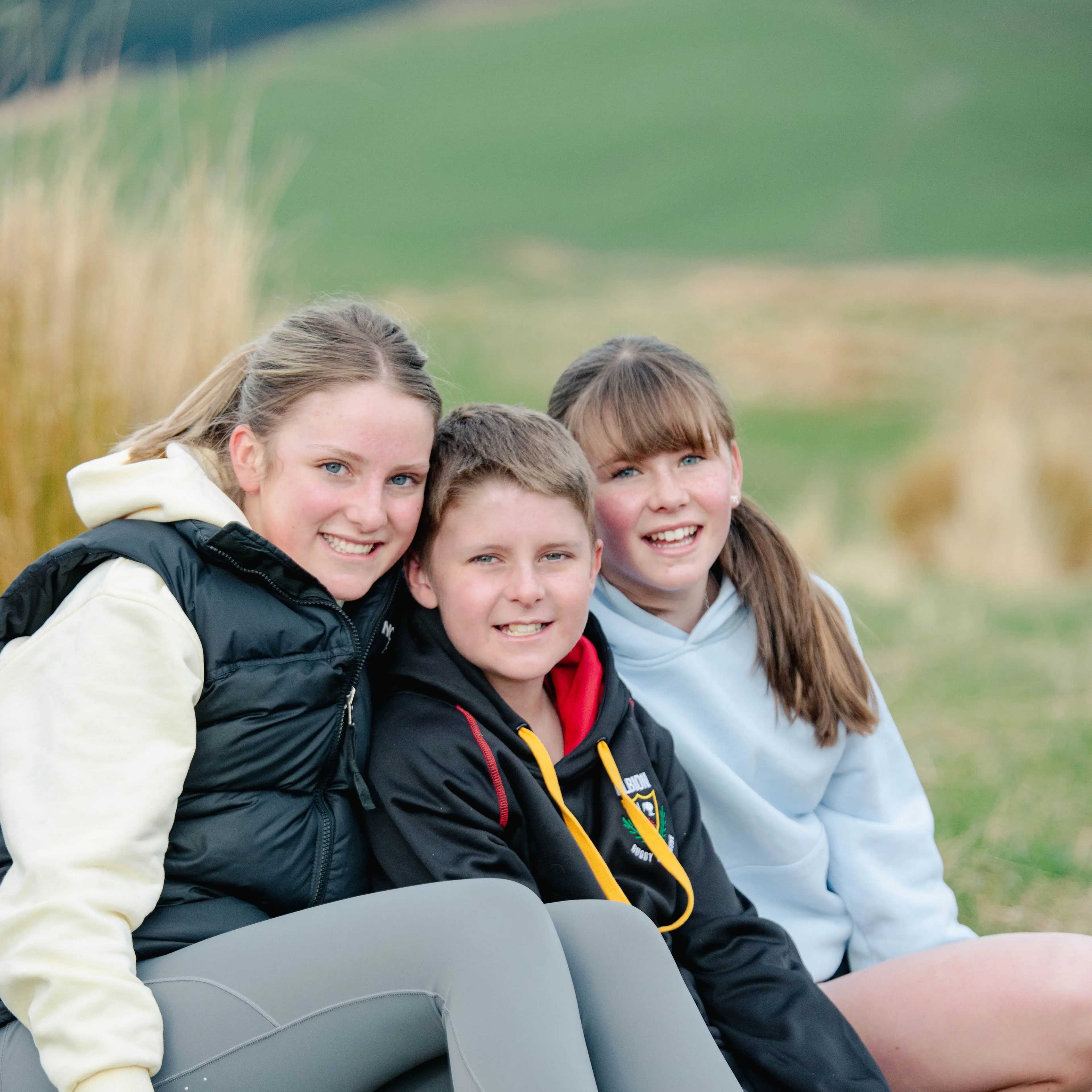 Family pays it forward to help charities