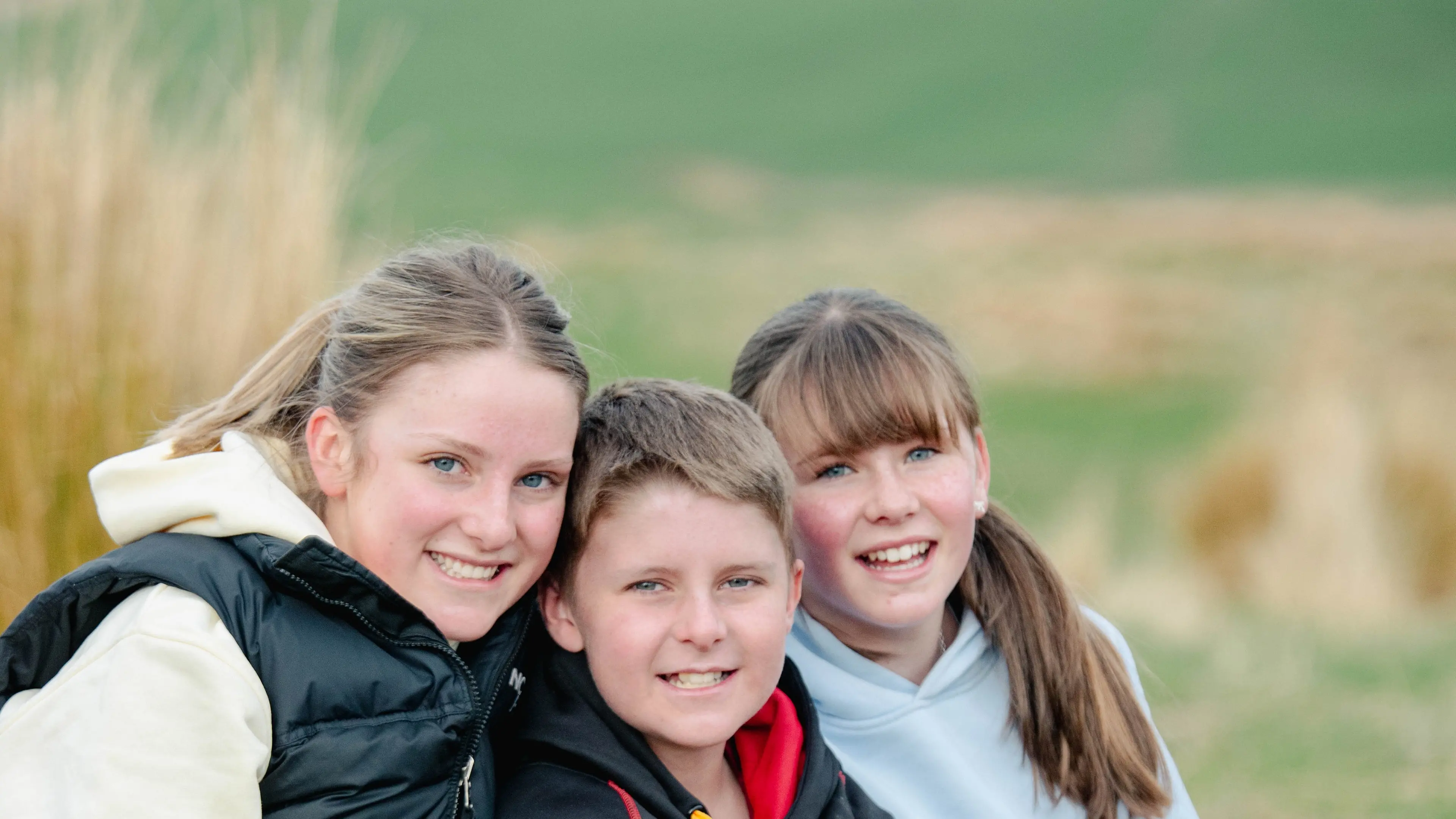 Family pays it forward to help charities