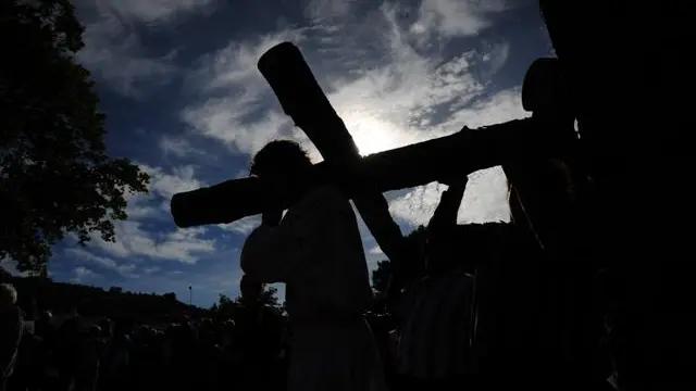 Separating faith from reason limiting, unachievable