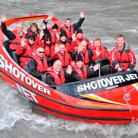 Shotover tourists joined by PM