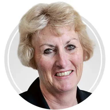 Elspeth McLean