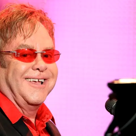 Elton in biopic talks