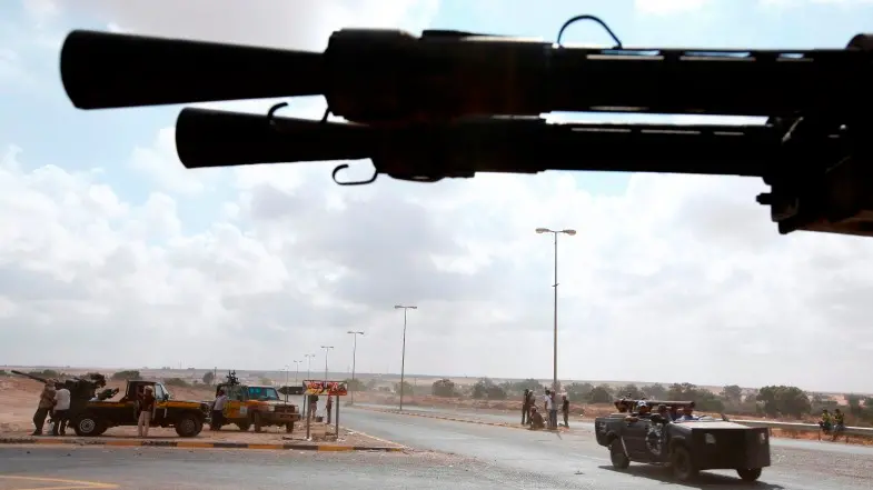 Talk of truce in Gaddafi city