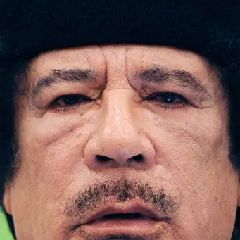 Gaddafi urges resistance to new Libya leaders
