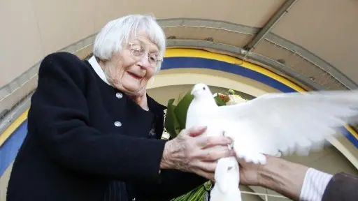 Hubbard generosity recalled at service