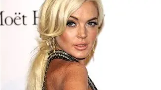 Lindsay Lohan checks in and out of jail