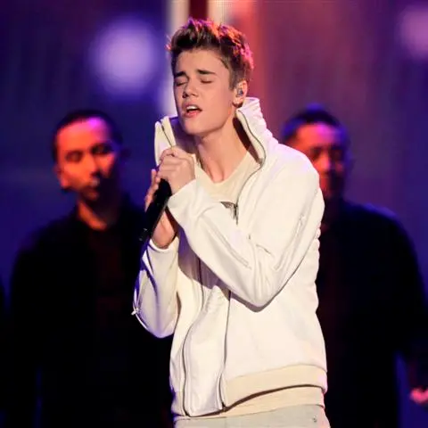Justin Bieber baby claim lawsuit dropped