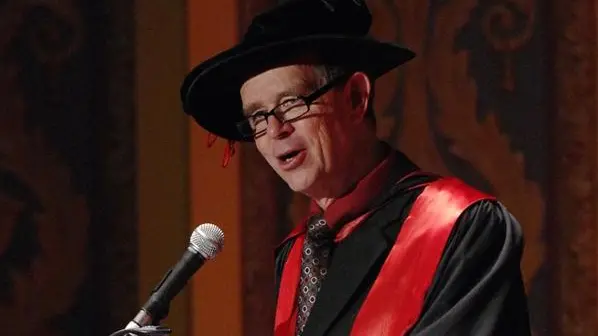 Watch for traffic, stick together: prof
