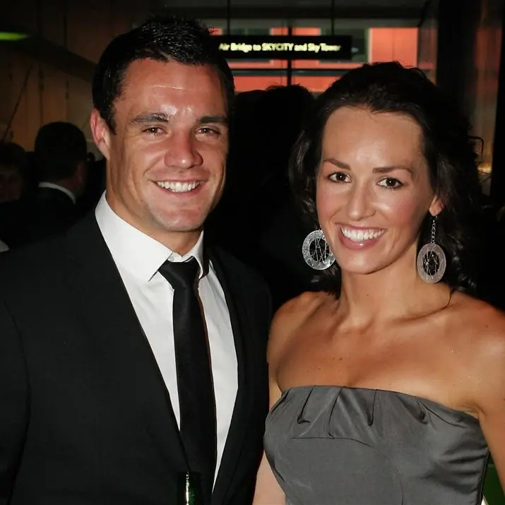 Dan Carter pulls off secret wedding