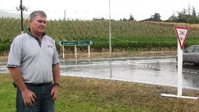 Lower speed limit sought for intersection