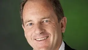 Shearer takes shot at Govt's asset sales