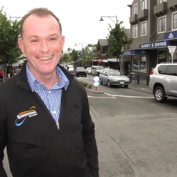 DQ chief off to new pastures